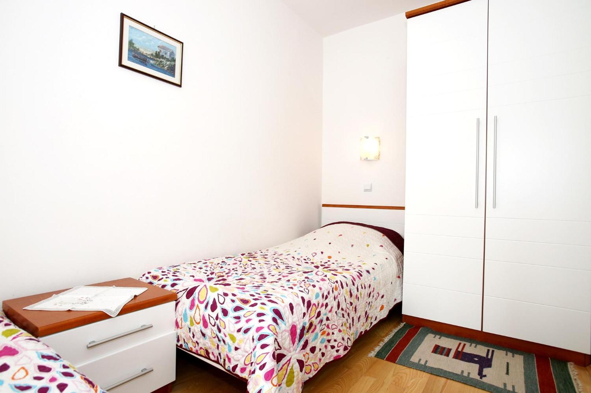 Apartments With Terrace Baška Habitación foto