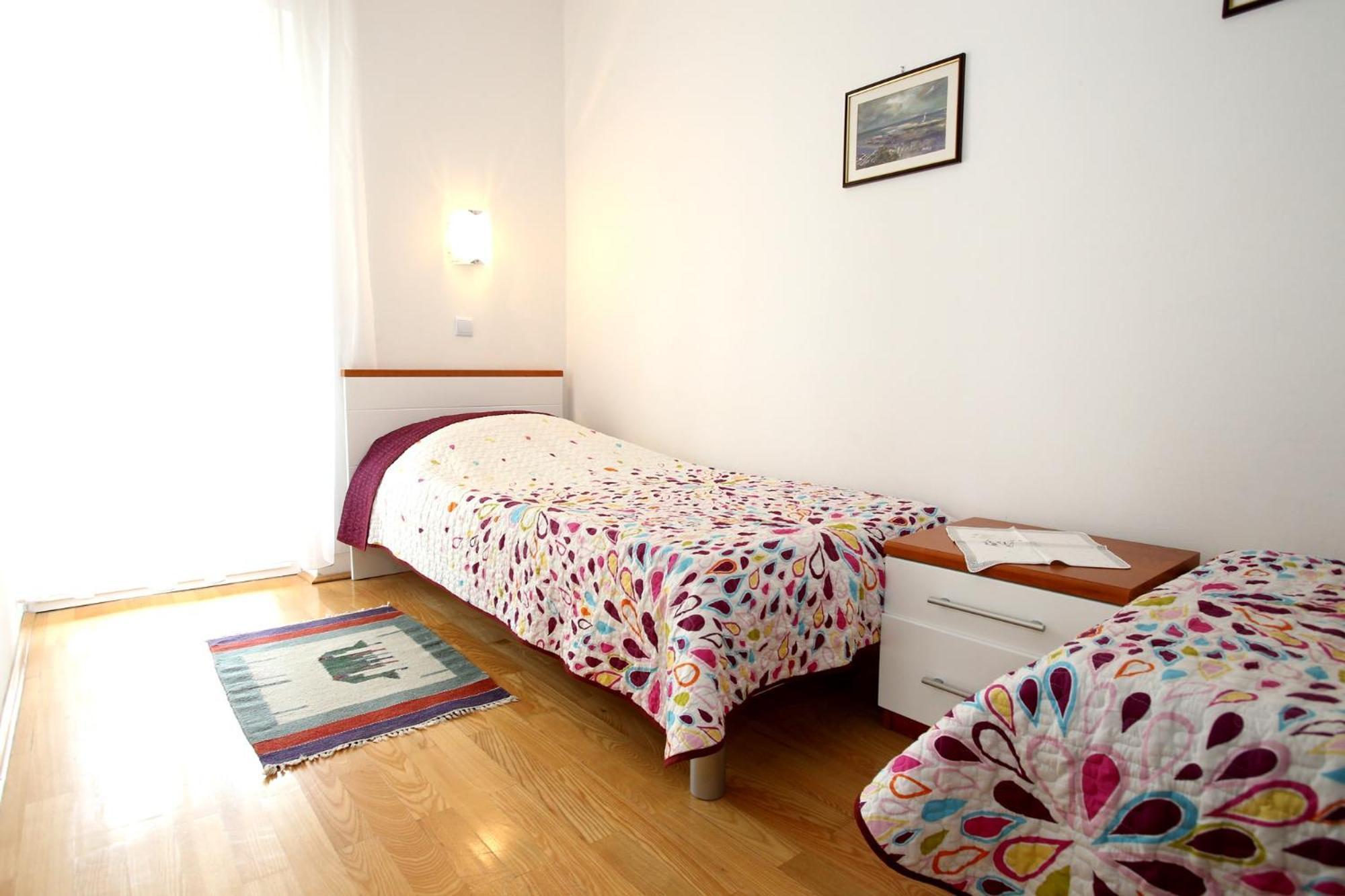Apartments With Terrace Baška Habitación foto